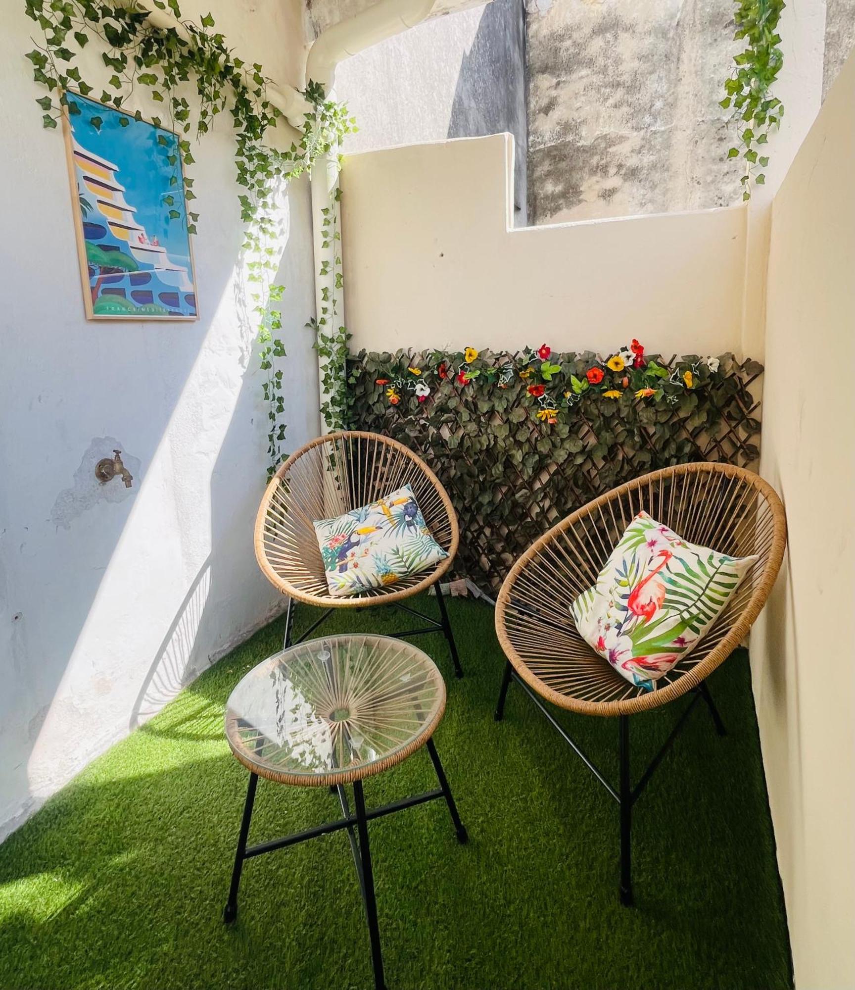 Escapade Vintage Avec Terrasse En Centre Historique Leilighet La Rochelle  Eksteriør bilde